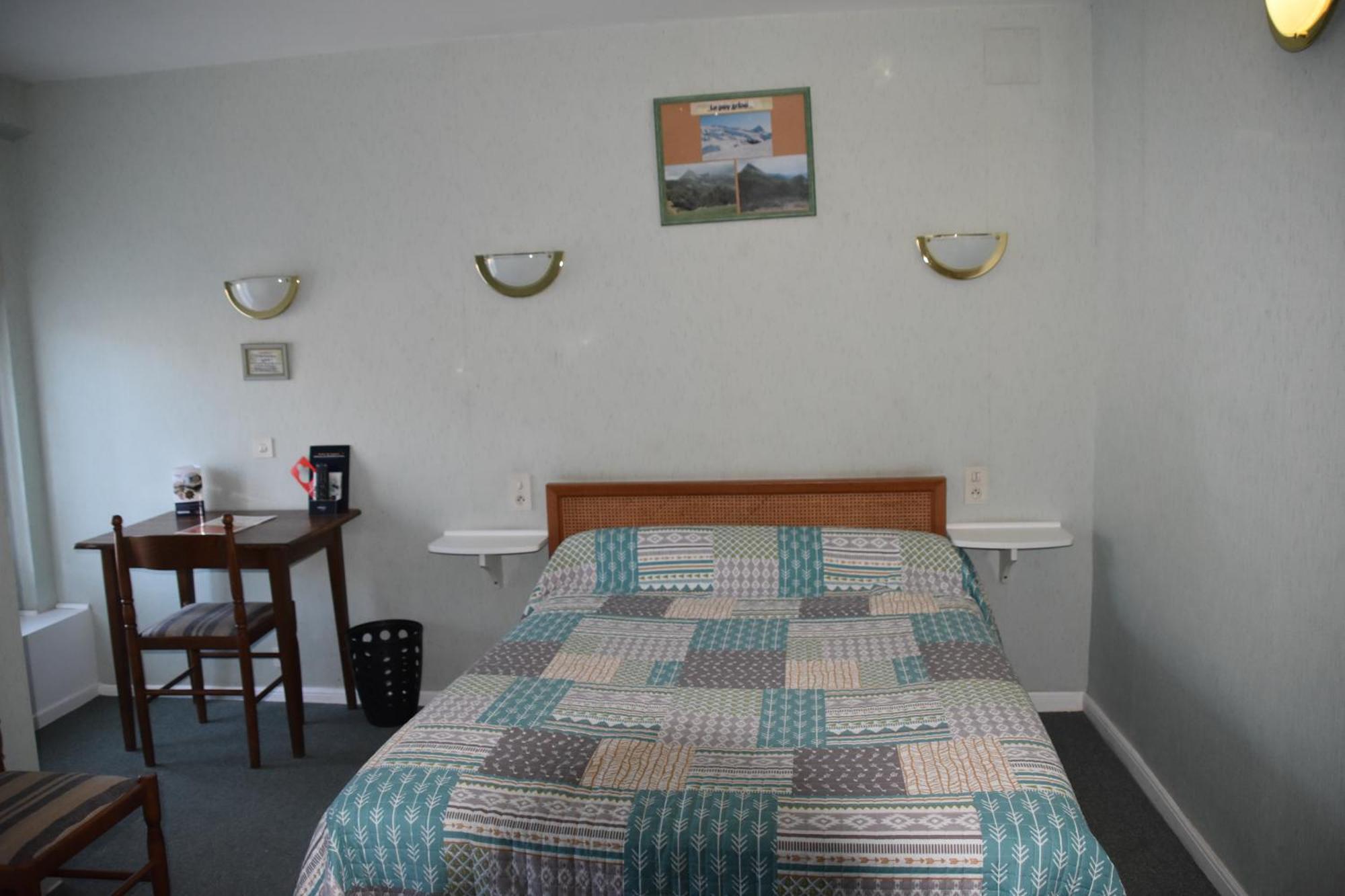 Hotel Le Rider Bort-les-Orgues Zewnętrze zdjęcie