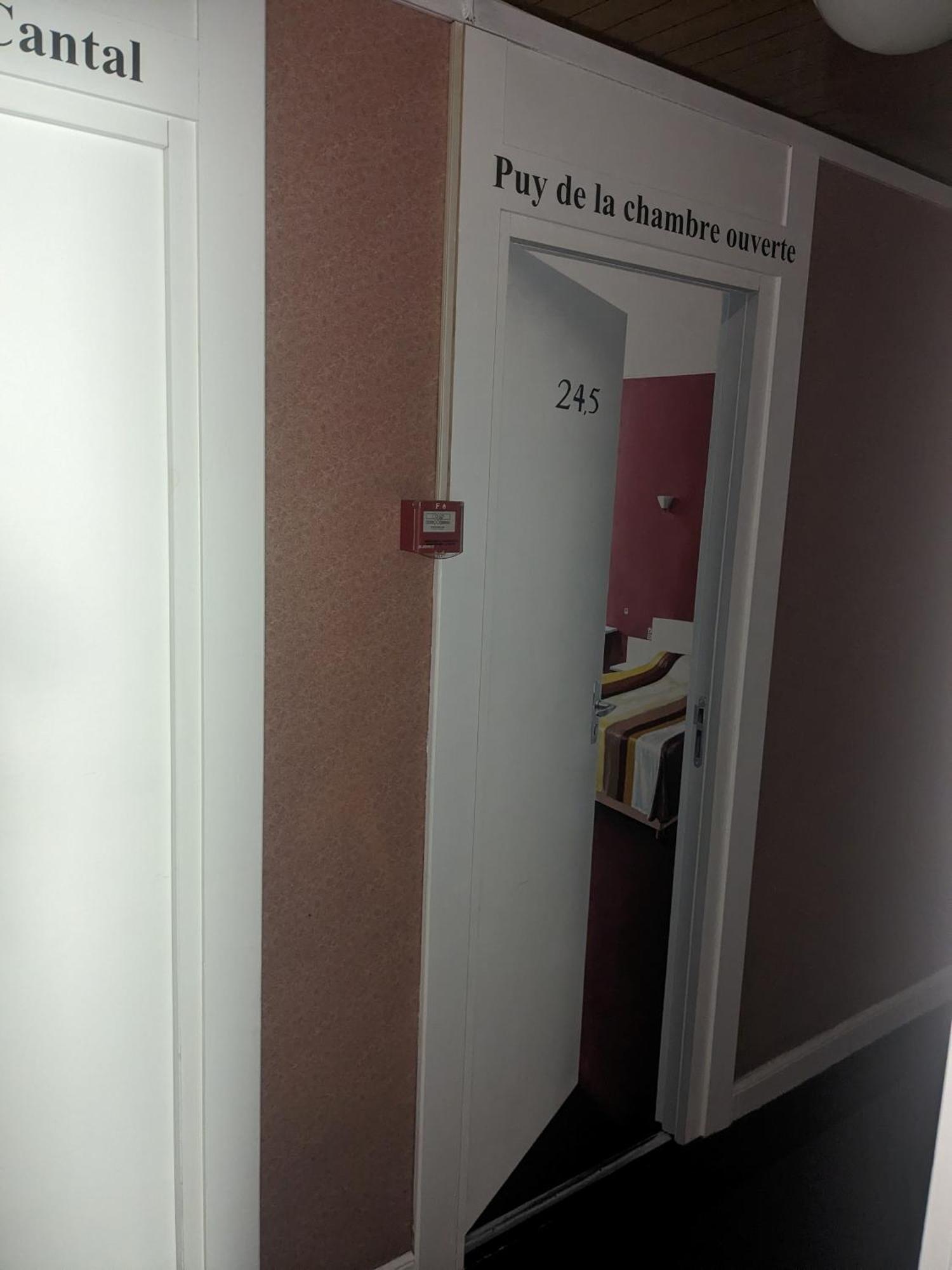 Hotel Le Rider Bort-les-Orgues Zewnętrze zdjęcie