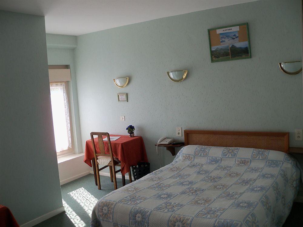 Hotel Le Rider Bort-les-Orgues Zewnętrze zdjęcie